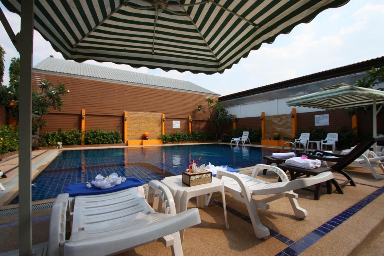 Valhalla Pattaya Hotel Jomtien Beach Zewnętrze zdjęcie
