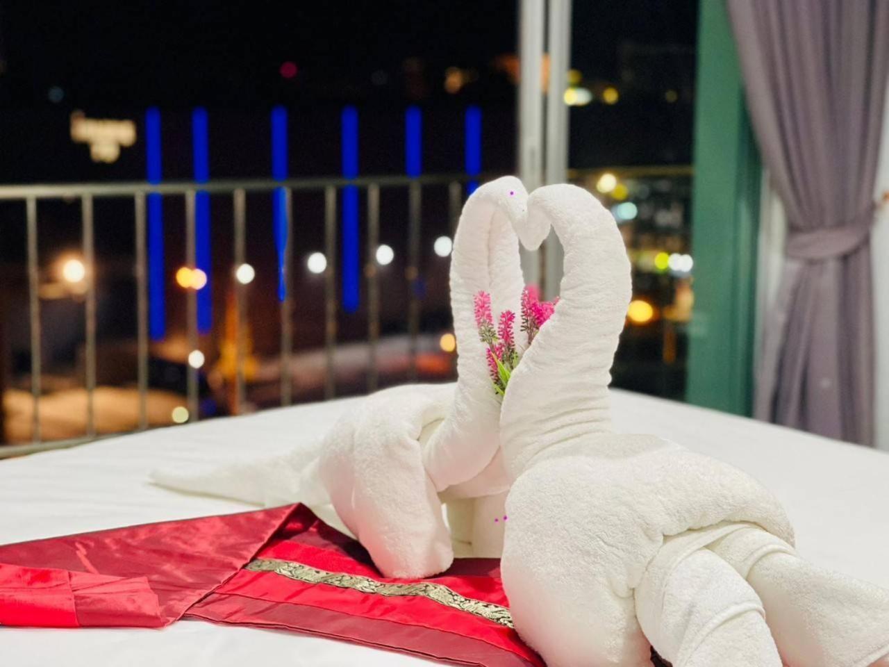 Valhalla Pattaya Hotel Jomtien Beach Zewnętrze zdjęcie