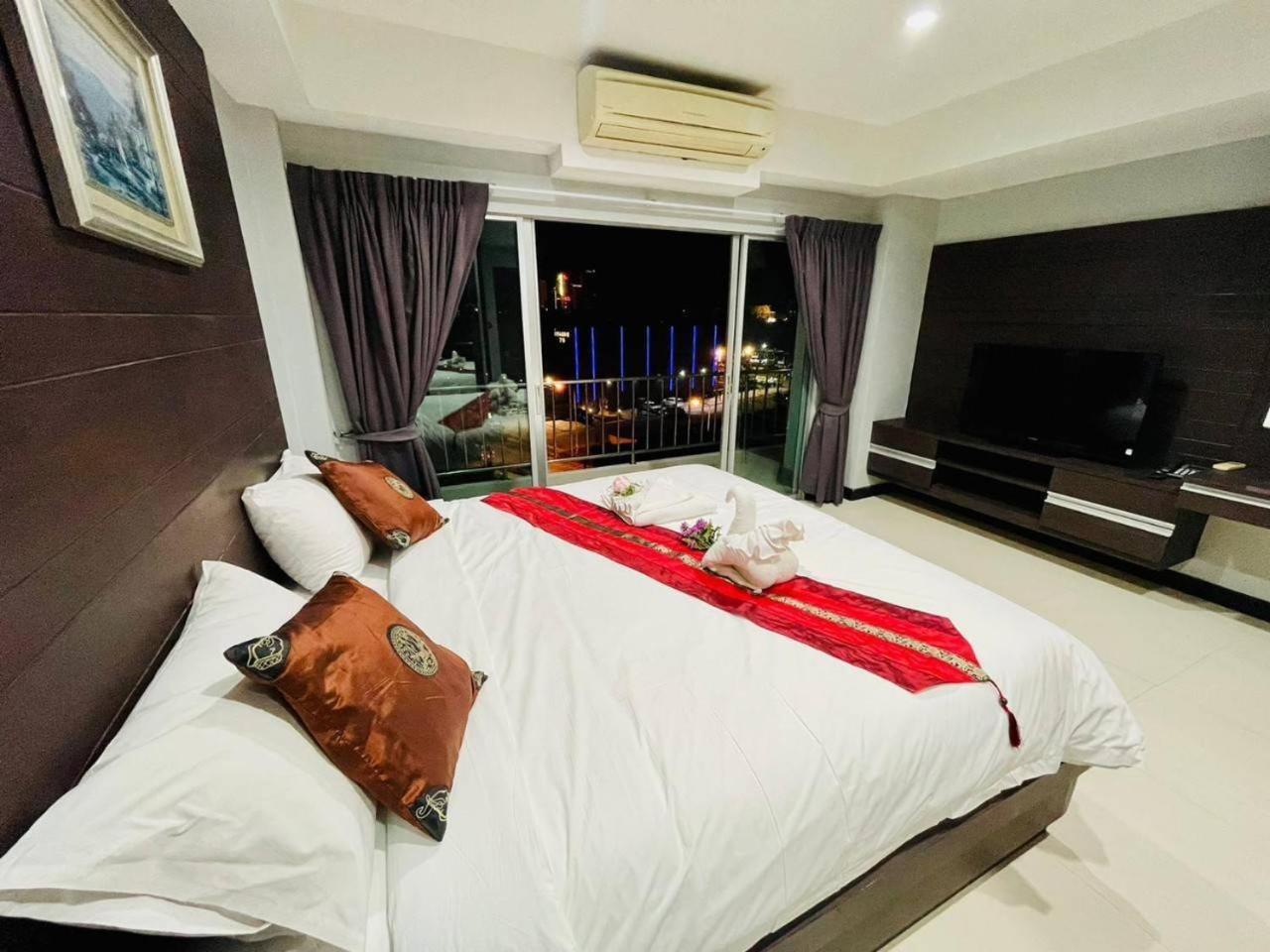 Valhalla Pattaya Hotel Jomtien Beach Zewnętrze zdjęcie